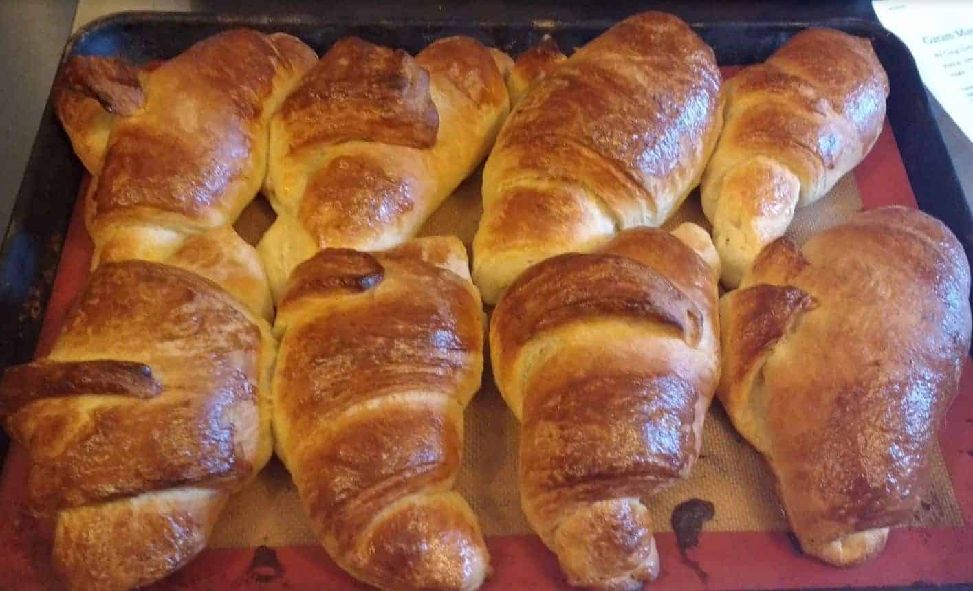 Bake Bread and Breakfast Pastry