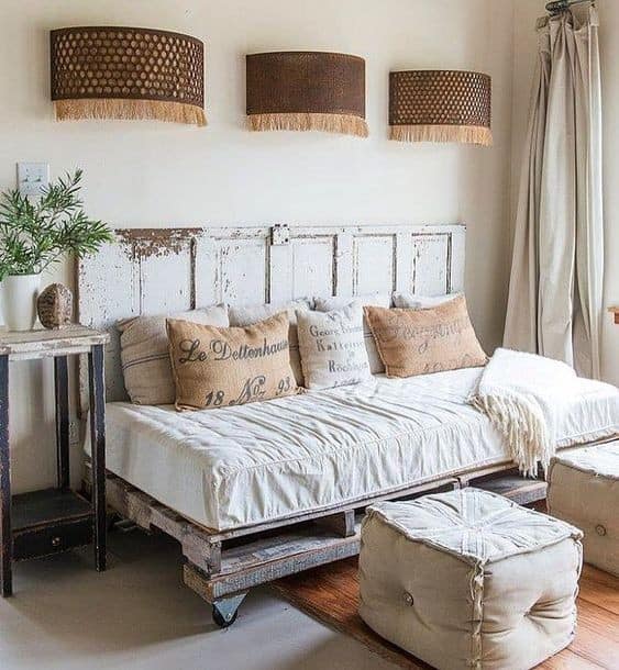 Farmhouse Daybed