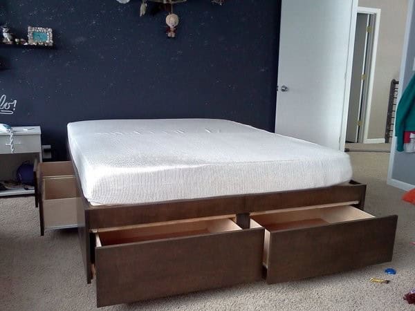 Platform Bed with Drawers