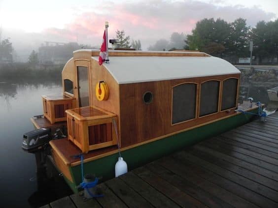 The Micro Houseboat