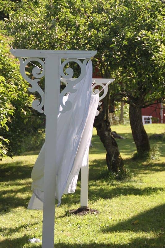 The Decorative Clothesline