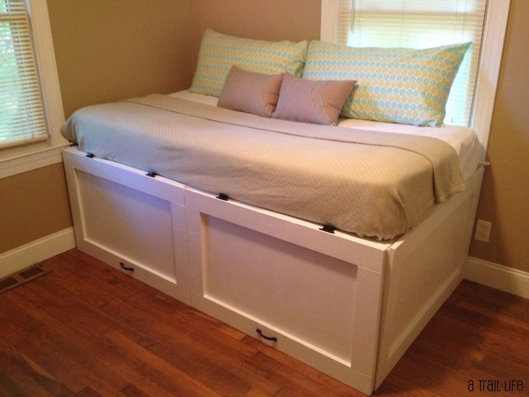 DIY Storage Daybed