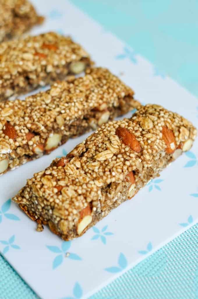 Puffed Quinoa Oat Bars