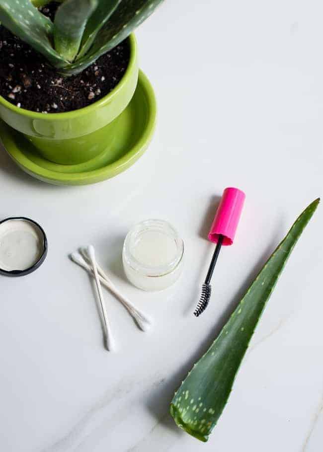 Aloe Vera Eyelash Conditioning Serum