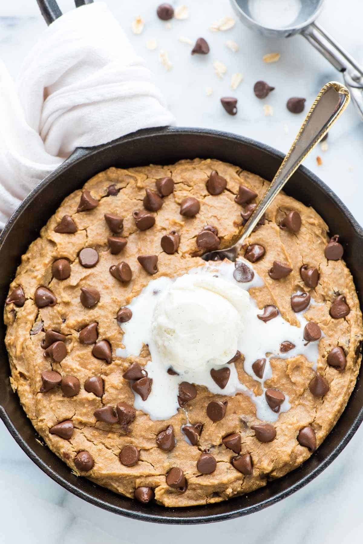 Peanut Butter Chocolate Chip Cookie