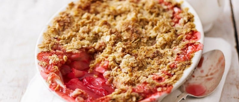 Spiced Rhubarb Crumble