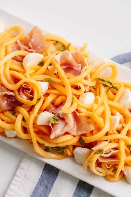 Spiralized Cantaloupe and Prosciutto Salad