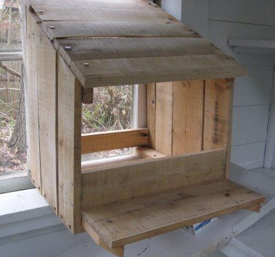 Pallet Nest Box