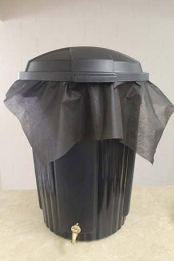 DIY Filtered Trash Can Rain Barrel