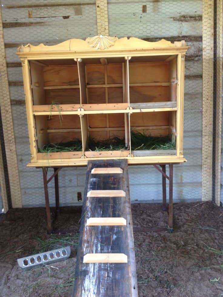 Hanging Dresser Nesting Boxes