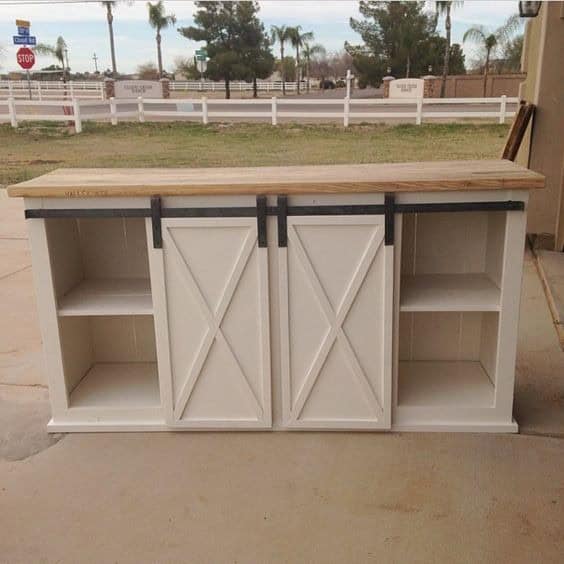 Grandy Sliding Door Console